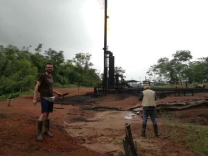 Gas flaring in Amazzonia ecuadoriana.  Fieldwork  2018 "Territori delle diversità ecologiche e culturali"